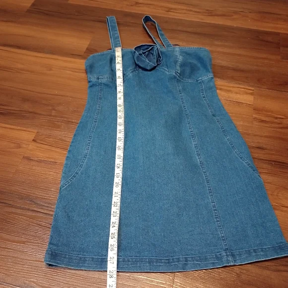 Anthropologie Porridge Rosette Denim Slim Mini Dress feminine romantic - Picture 11 of 11